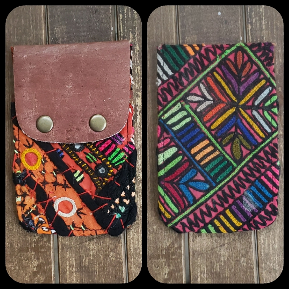 🧠🍳 Free People Boho Embroidered Repurposed vtg banjara hippie Wallet card case